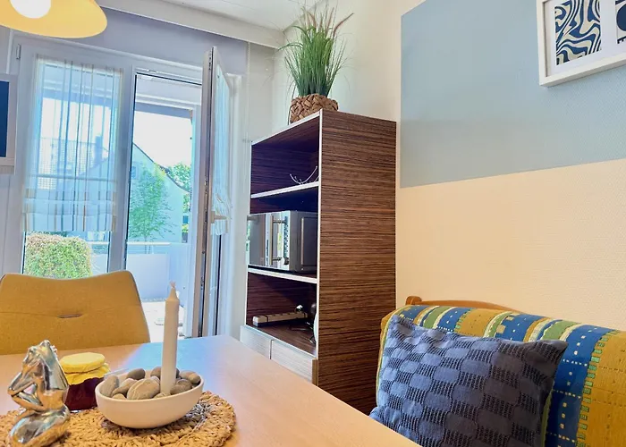 Rebgarten - Gemuetliche Und Komfortable Familienunterkunft Apartamento
